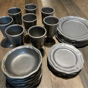 Carson Pewter and Wilson pewter set 36 pieces